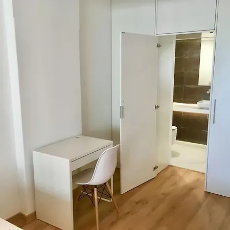 Lisbon South Bay 3 Bedroom With Sunny Terrace