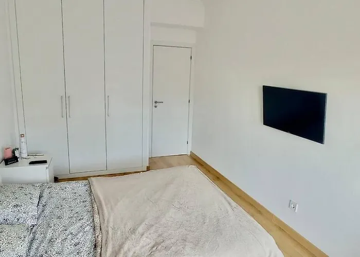 Lisbon South Bay 3 Bedroom With Sunny Terrace Διαμέρισμα *